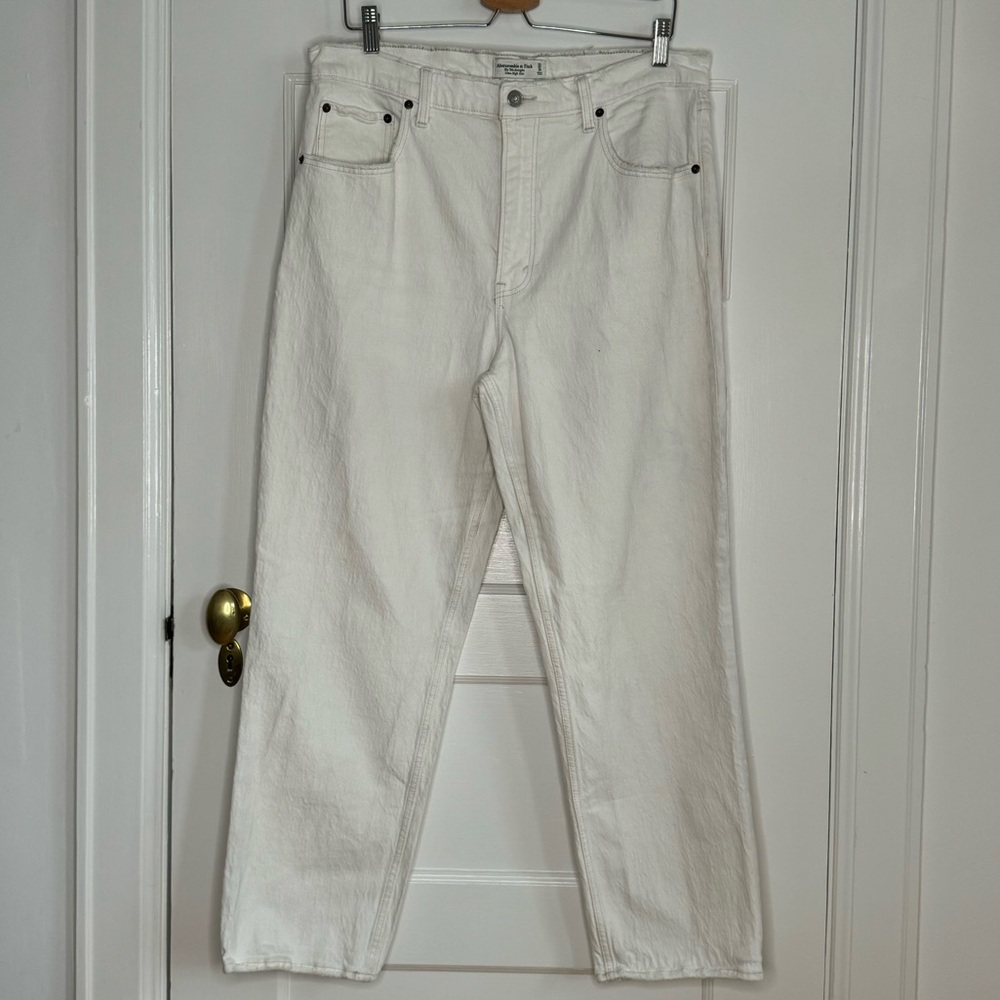 Abercrombie & Fitch 90s Straight Ultra High Rise Jeans
